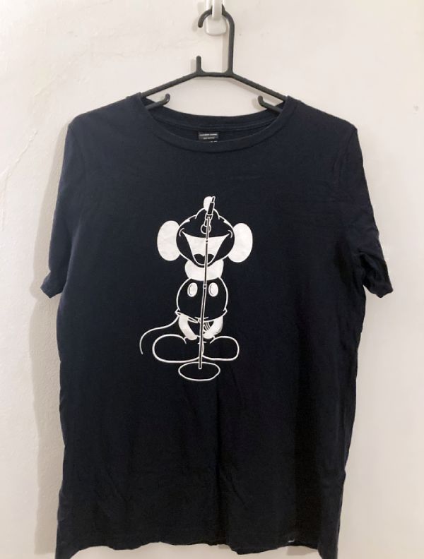 捨てられないけど着られないTシャツコレクション - この丸メガネは