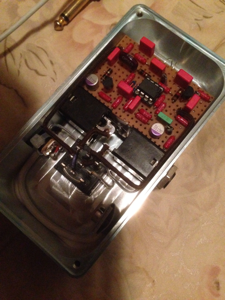 Leqtique Maestro Antique Revised Quad Limited - FUZZ AROUND