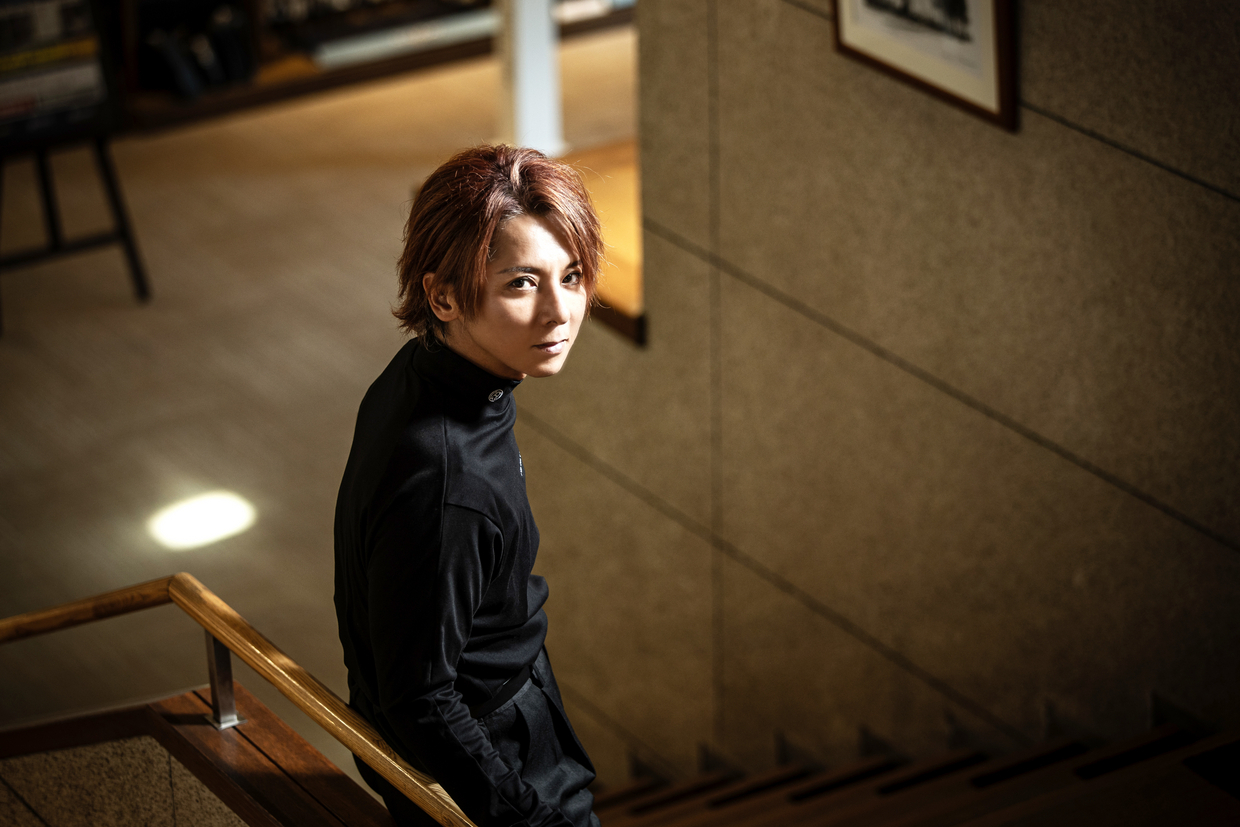 オールドクラブとの出逢いを楽しむ SOPHIA松岡充のゴルフライフ - BRUDER