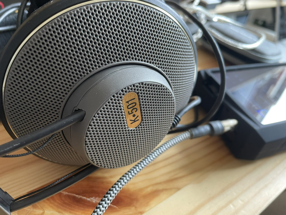 雑記：AKG K501という名機、SIVGA PHOENIX, SV021到着と箱出しの簡単な