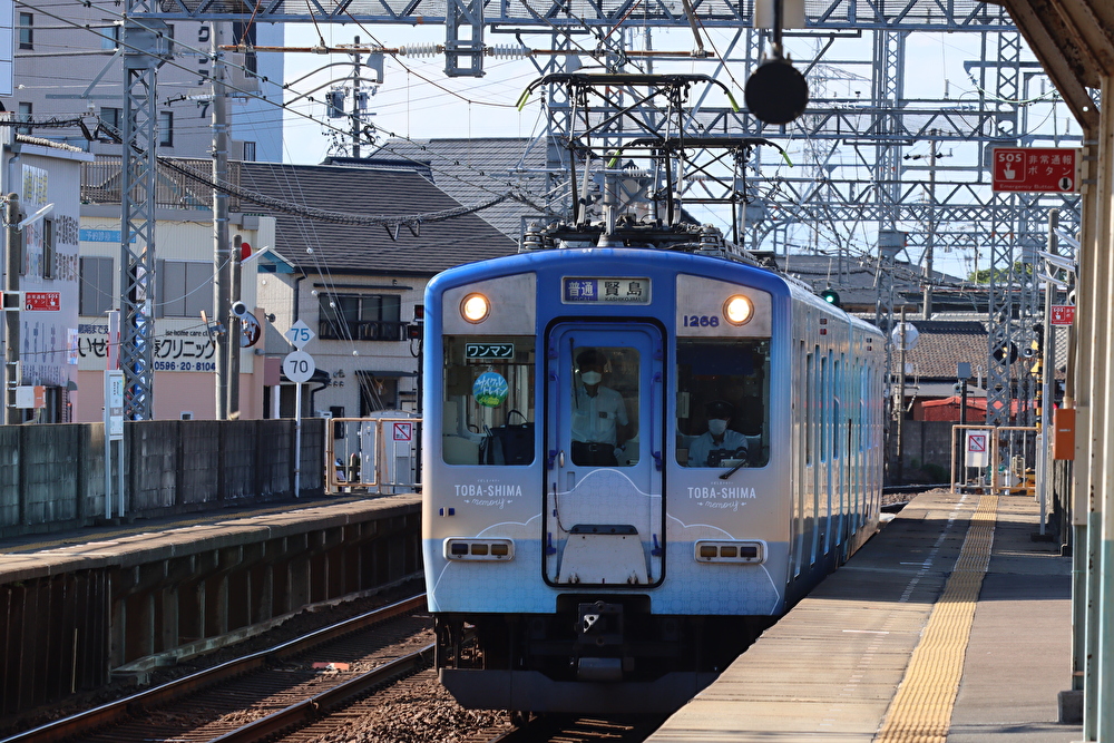 近鉄形式板ク715堀字 鉄道部品】車内銘板 近畿車輛 Yahoo