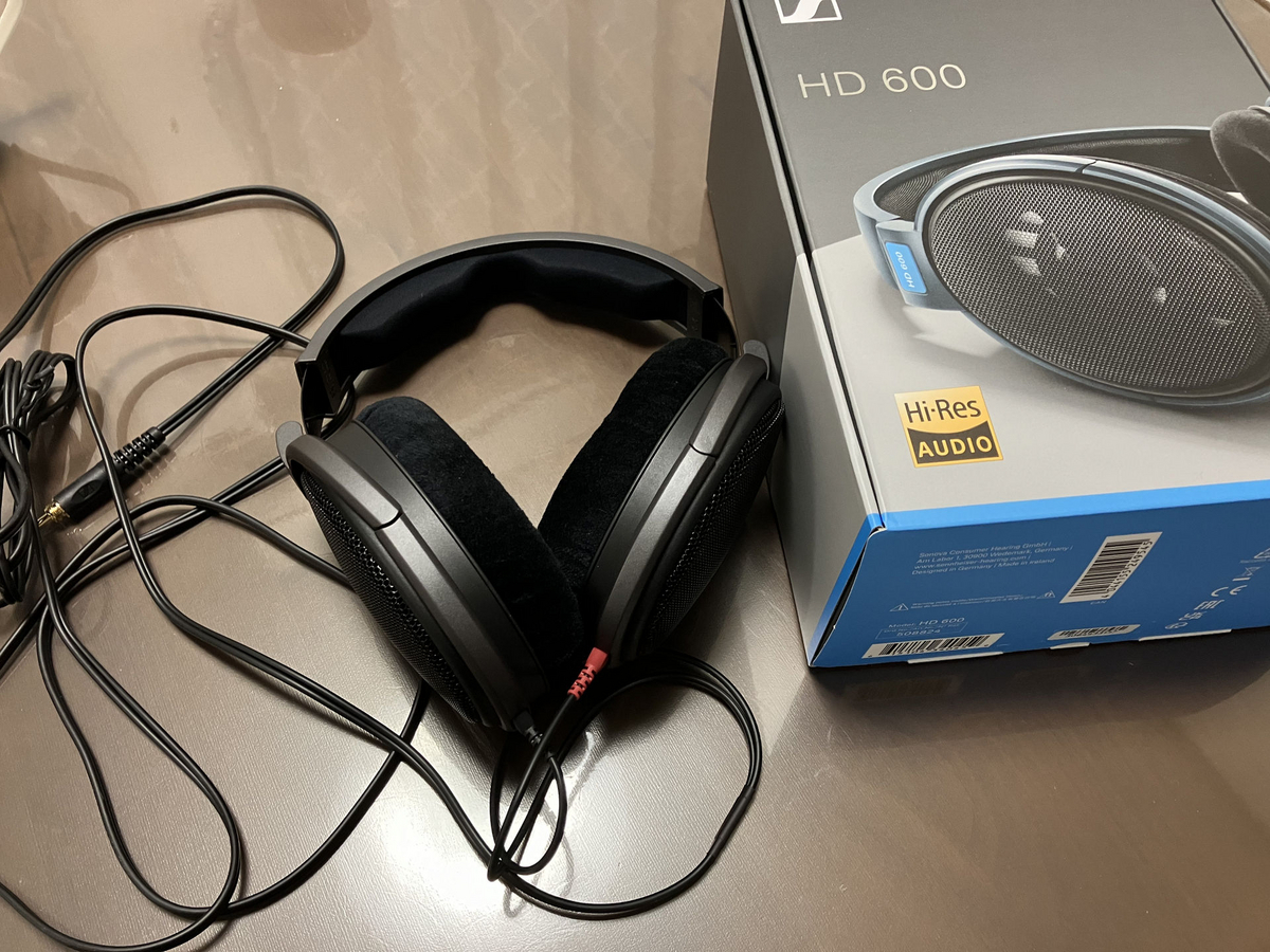 ほぼ新品】HD600 ゼンハイザー 使用1回のみ モニター ヘッドホン 超美