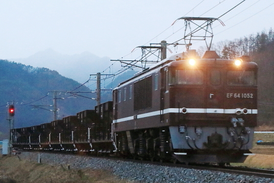 ホキ800形8両が長野総合車両センターへ配給 - ガタゴト日誌