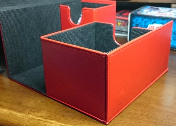 赤くて、カッコいい！サテライトショップ限定！！【デュエリストカード