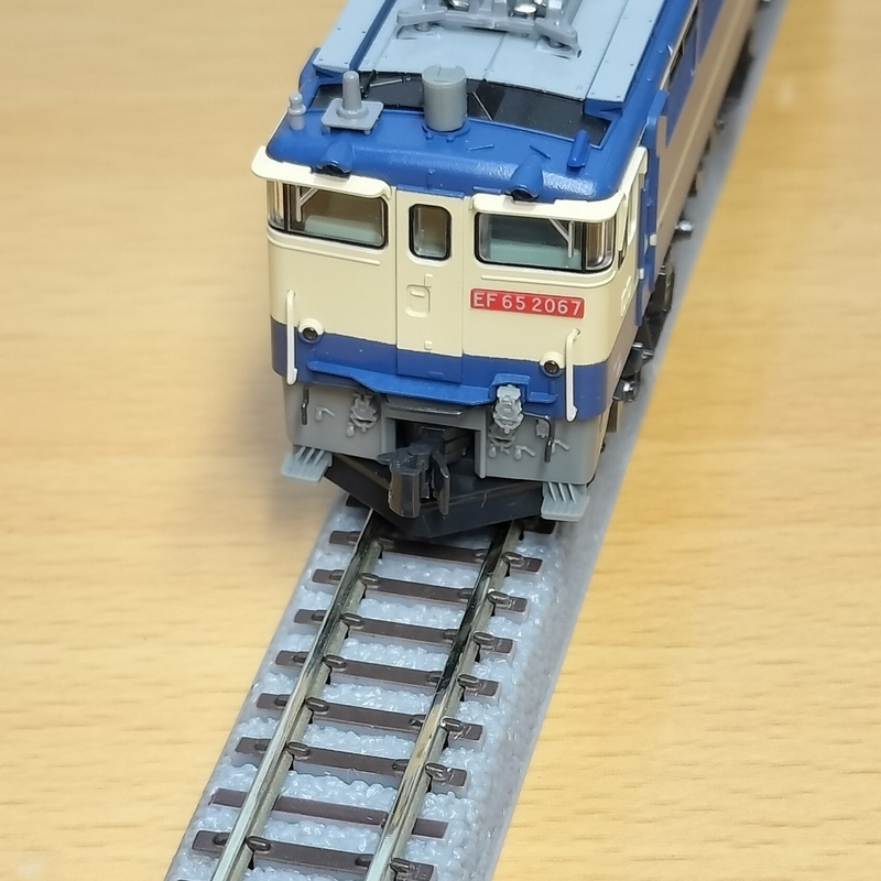 Njゲージ】KATOのEF65-2000を改軌してみた - 日ノ出前検車区