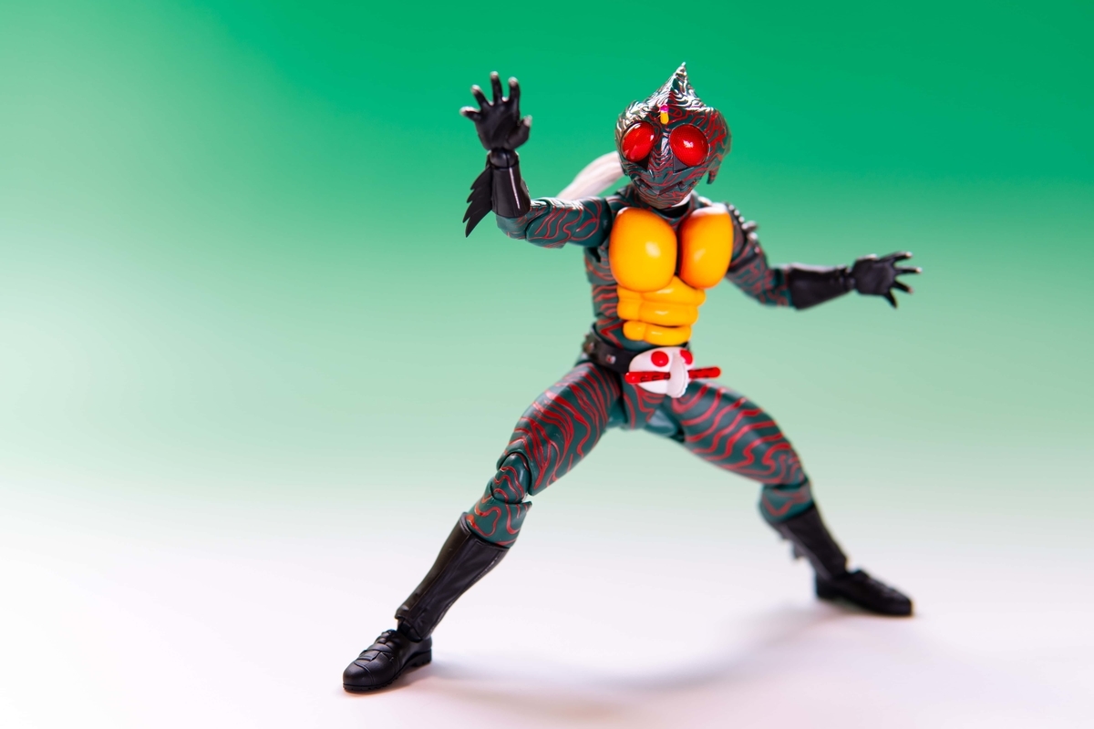 S.H.Figuarts 真骨彫製法 仮面ライダーアマゾン - ヒロバン チャンネル