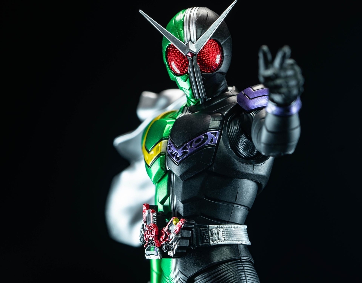 S.H.Figuarts 真骨彫製法 仮面ライダーW サイクロンジョーカー 風都
