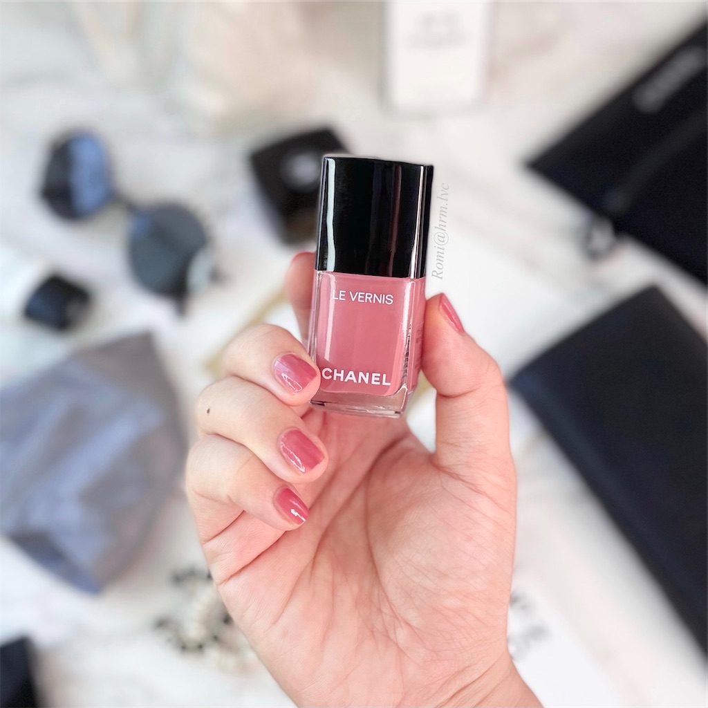 CHANEL / 【ヴェルニ ロング トゥニュ】上品・発色・使える！3拍子揃っ