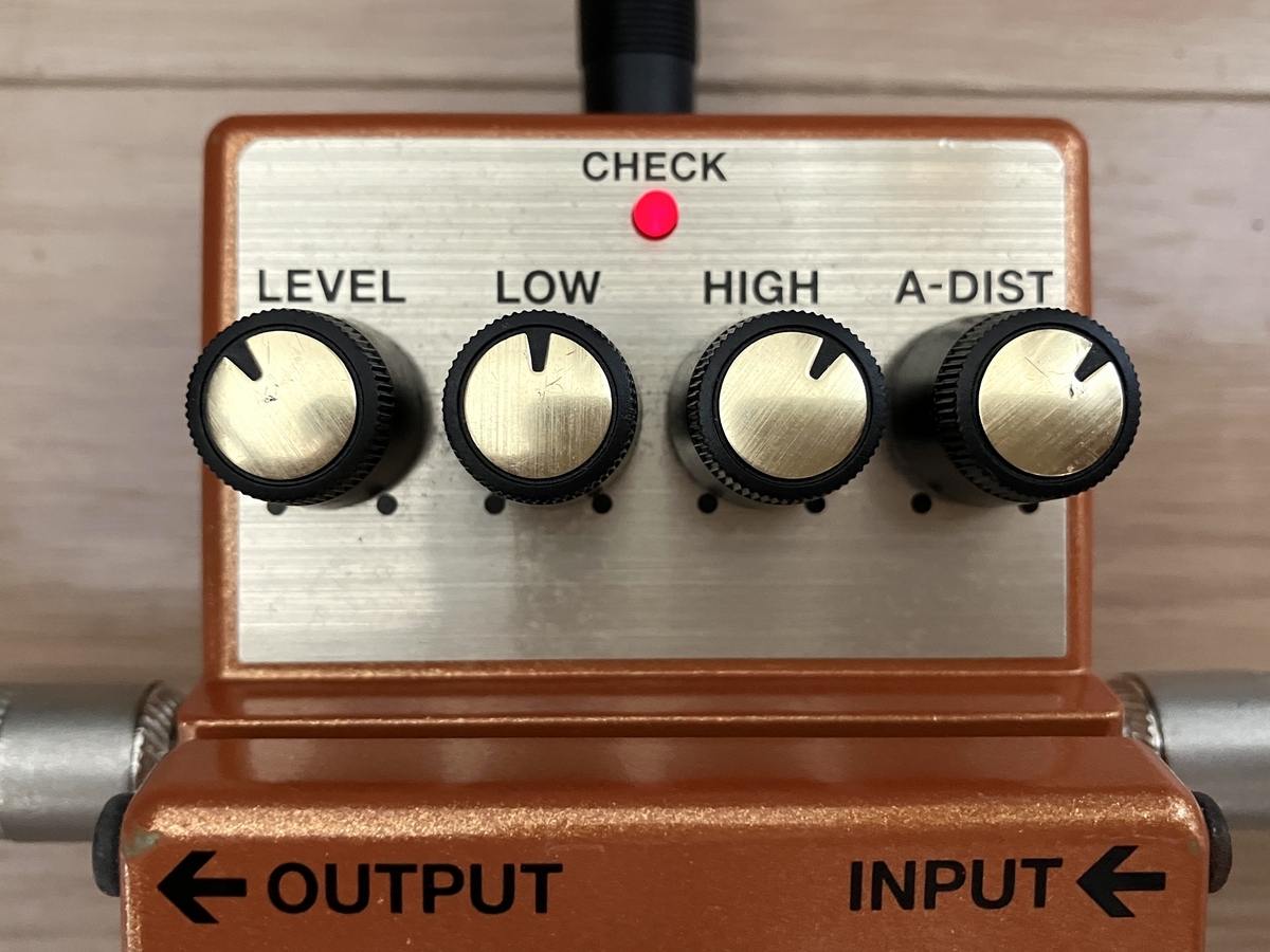 生産終了・図太いデジタルディストーション】BOSS DA-2 Adaptive