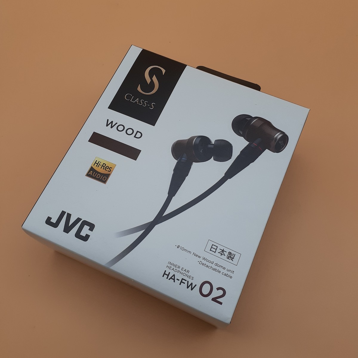 ハイレゾ対応イヤホン JVC HA-FW02 フラッシュレビュー】バランスの