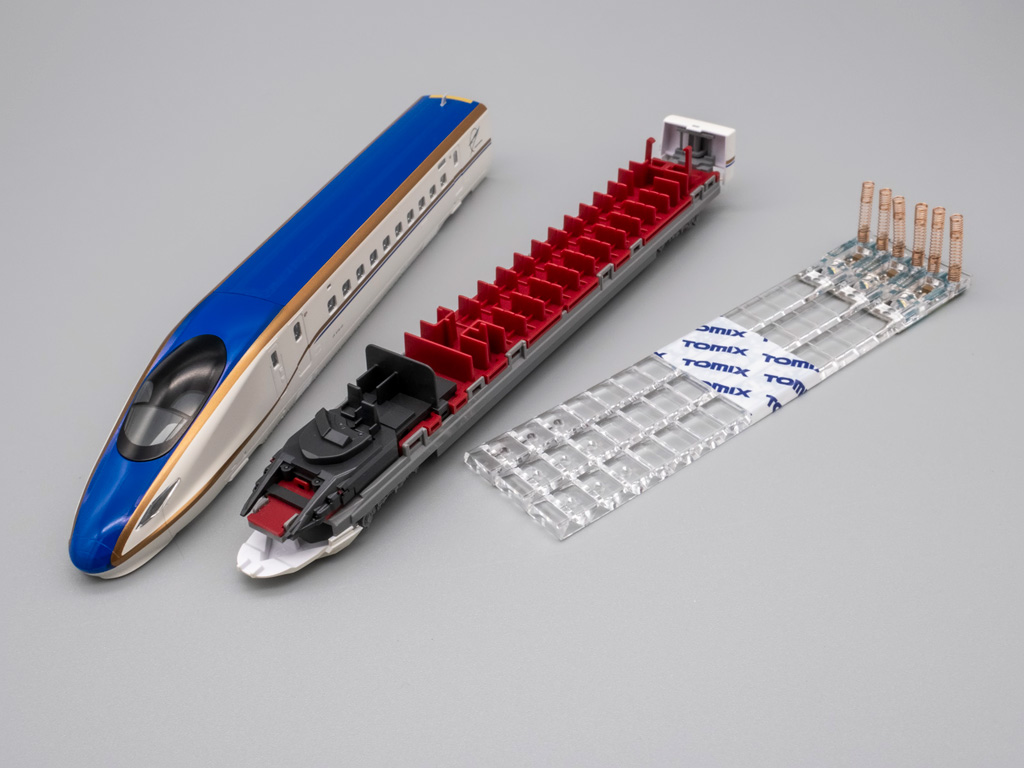 E5系東北新幹線9両 tomix ライト点灯動力動作確認済 8号車無 ジャンク