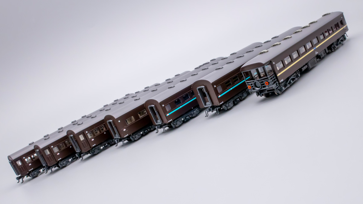 Nゲージ】C62蒸気機関車🚂の客車「スハ44系 特急はと」が入線🚃【鉄道