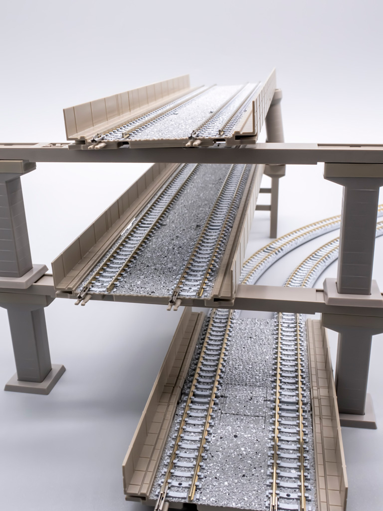 Nゲージ】高架直下に橋脚を設置し難いレイアウトで便利な「高架ビーム