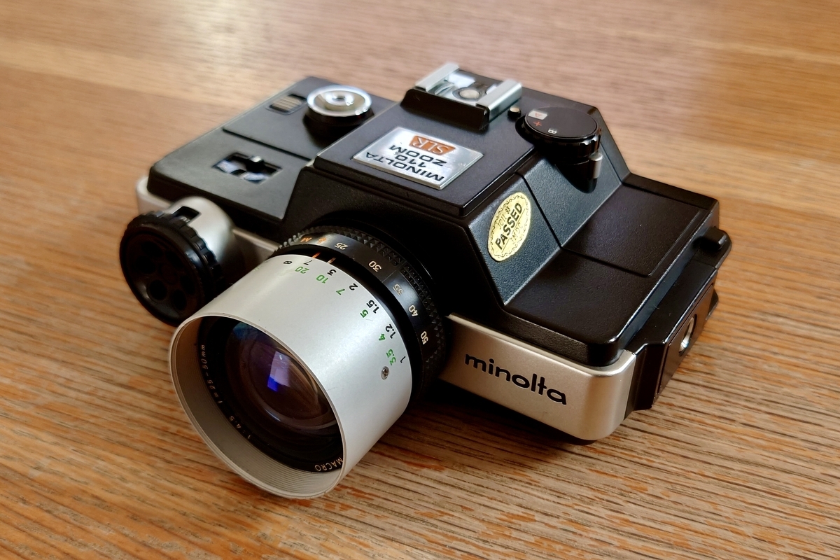 ジャンク箱からレアカメラ発見！MINOLTA 110 ZOOM SLRは動くのか