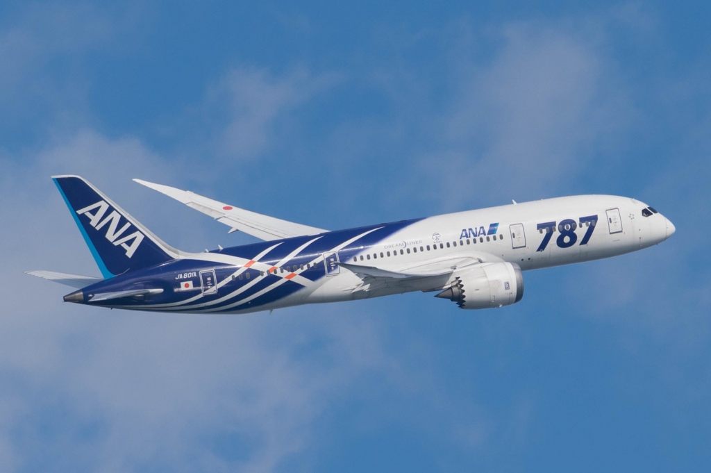 ANA Boeing 787-8 特別塗装 1:200 ANA Boeing 787-8 特別塗装 1:200