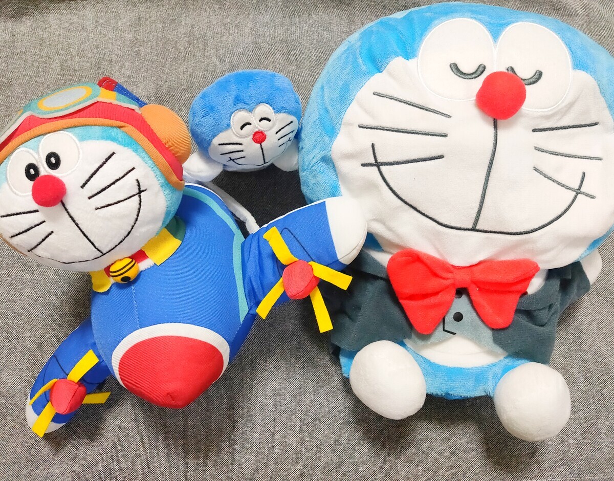 リユースショップで買ったドラえもんぬいぐるみ - 藤子不二雄ファンは