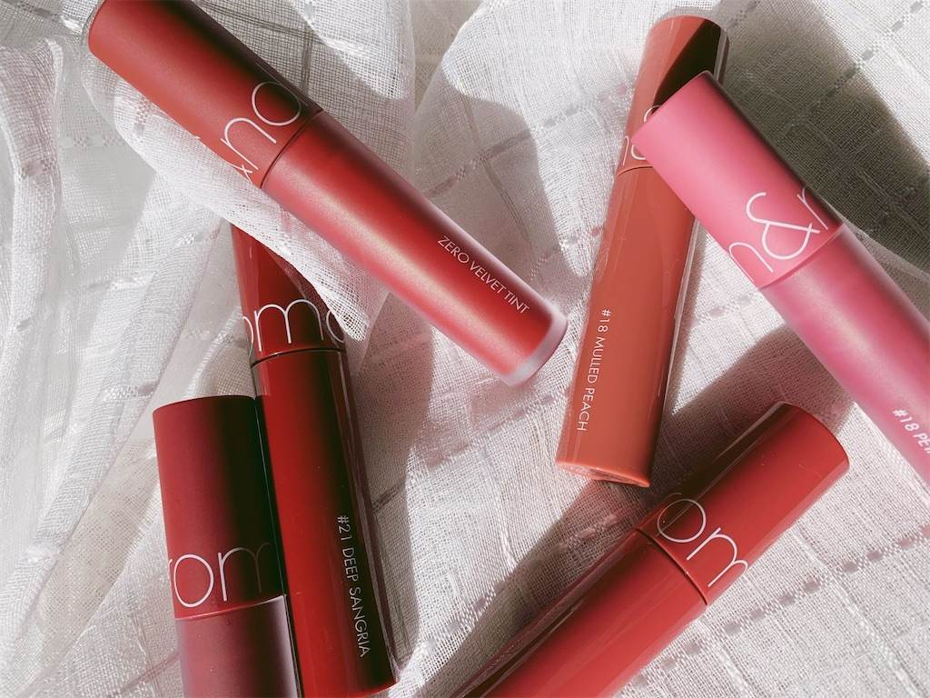 rom&nd ロムアンド】秋の新作！唇に馴染むカラーのジューシーラ