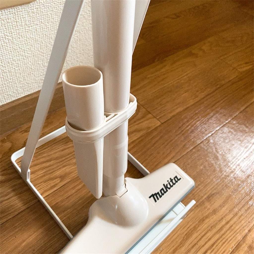 マキタの掃除機立てとして、山崎実業のクリーナースタンド購入した感想