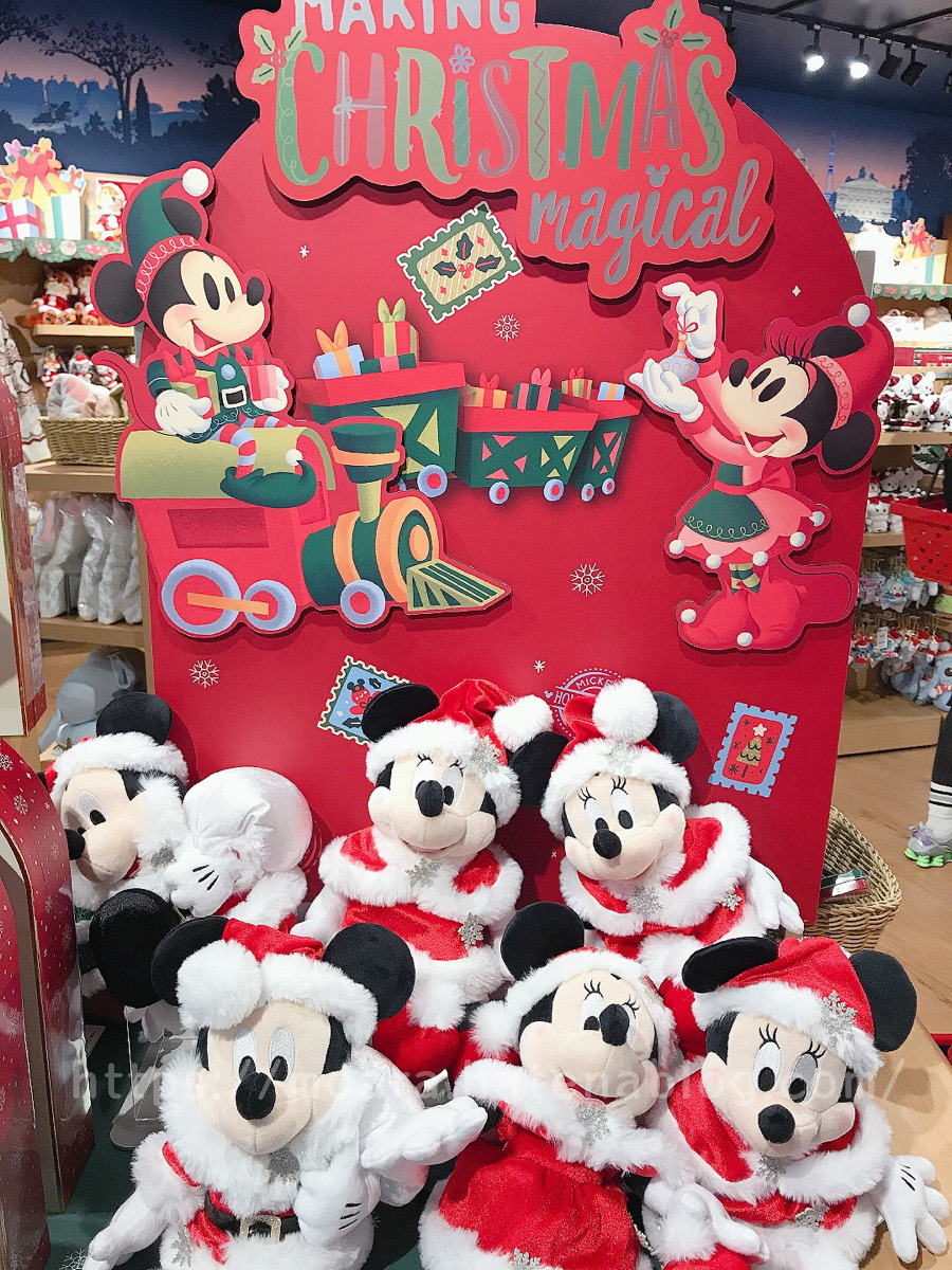 ディズニーストアでクリスマスグッズが登場♡ぬいぐるみなどをチェック