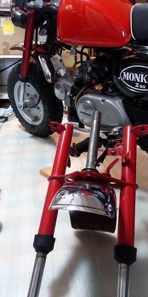 モンキーZ50Jのフロントフォークメンテナンス：もう一つ入手 - 八百万の森