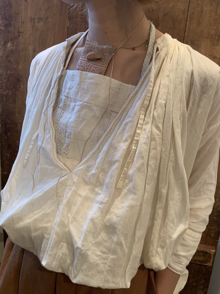 自然豊かな地で生まれるINDUBITABLY - NO CONCEPT SHOP & DressBird