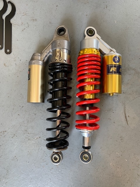 CB400SF NC42 前期 リアショック 純正 CB400SF NC42 前期 リアショック