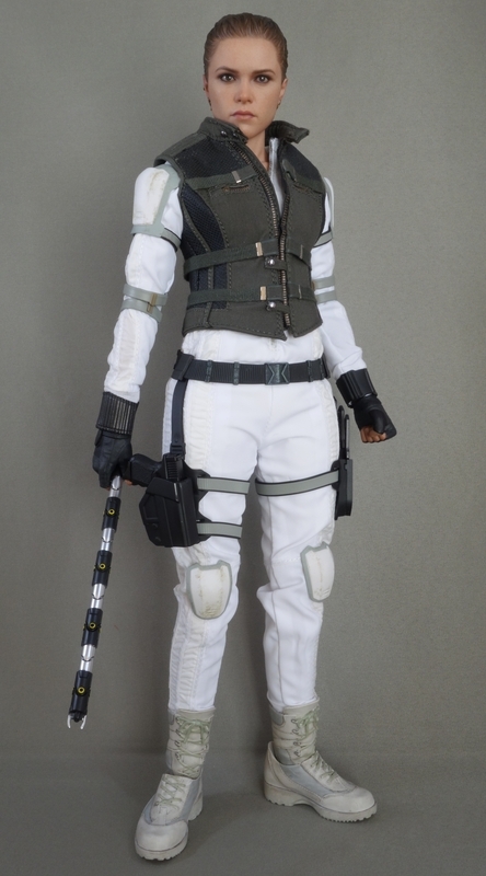 HOTTOYS 『ブラック・ウィドウ』エレーナ・ベロワ レビュー - okureje