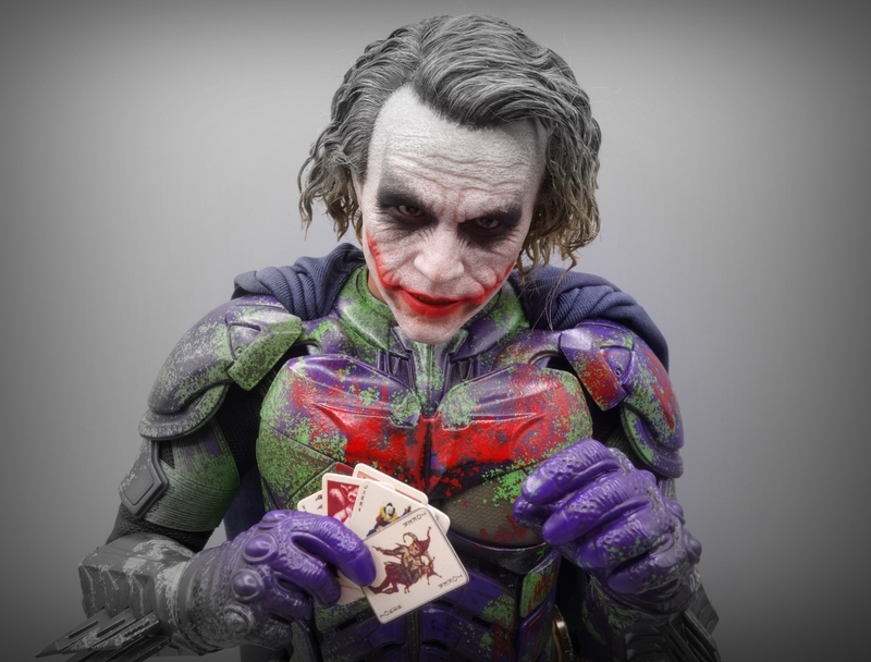 HOTTOYS 『ダークナイト』ジョーカー（バットマン・インポスター版
