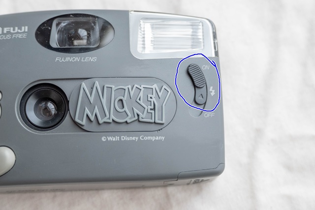 FUJI HI! MICKY MOUSEの使い方♪ - 〔BLOG〕パピオカメラ│フィルム