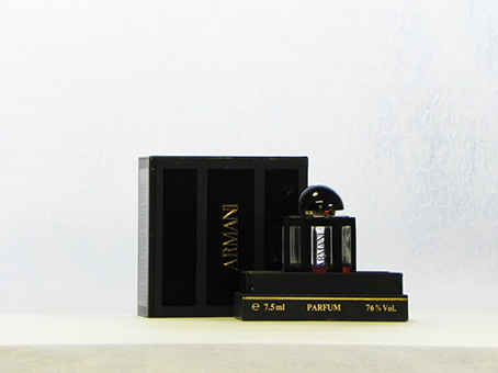 1982年製ジョルジオアルマーニGiorgio Armaniヴィンテージ香水箱付