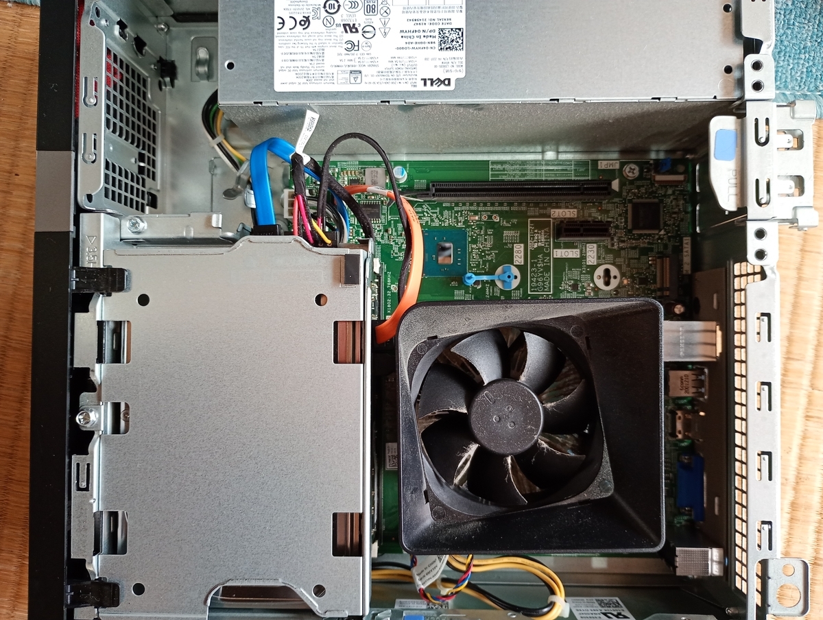 DELL Vostro 3471のSSDはNVME不可でSATAのみなので注意！ - 【磐田