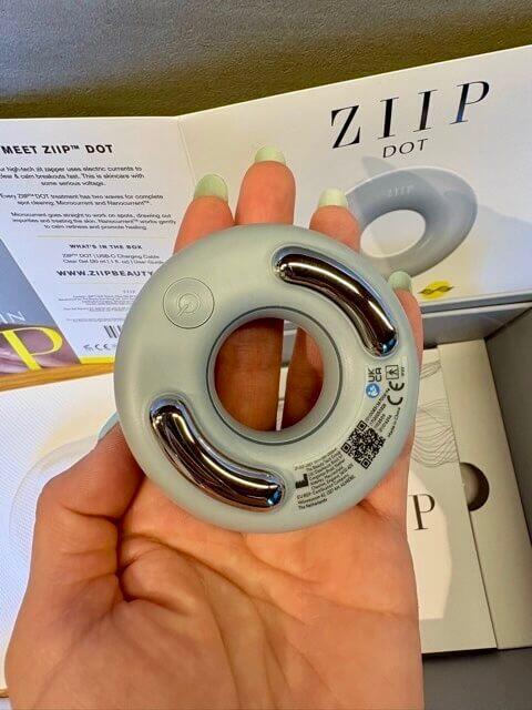 ZIIP DOT 美顔器 グレー マイクロカレント美容デバイス | ZIIP DOT
