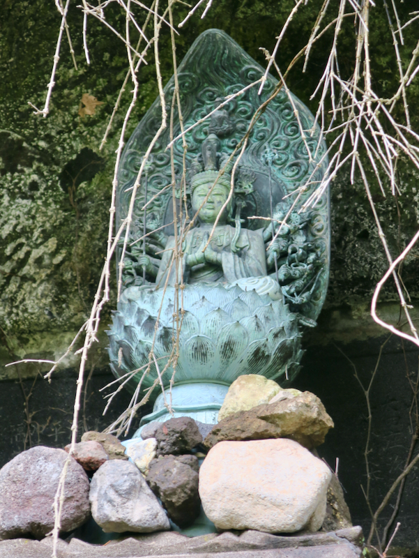 石仏、地蔵菩薩、15センチの地蔵、倉田辰彦作 【公式通販】