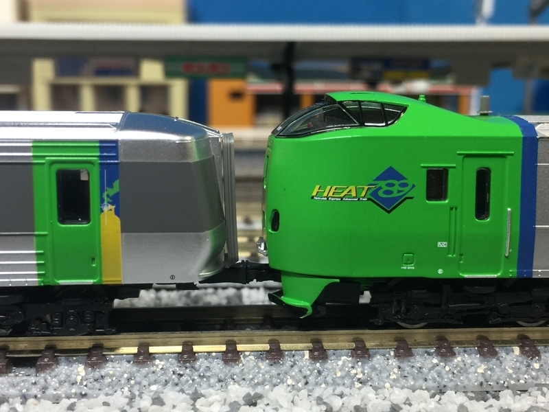 マイクロエース 785-300＋789系 スーパー白鳥 入線 - 休日の屋根裏