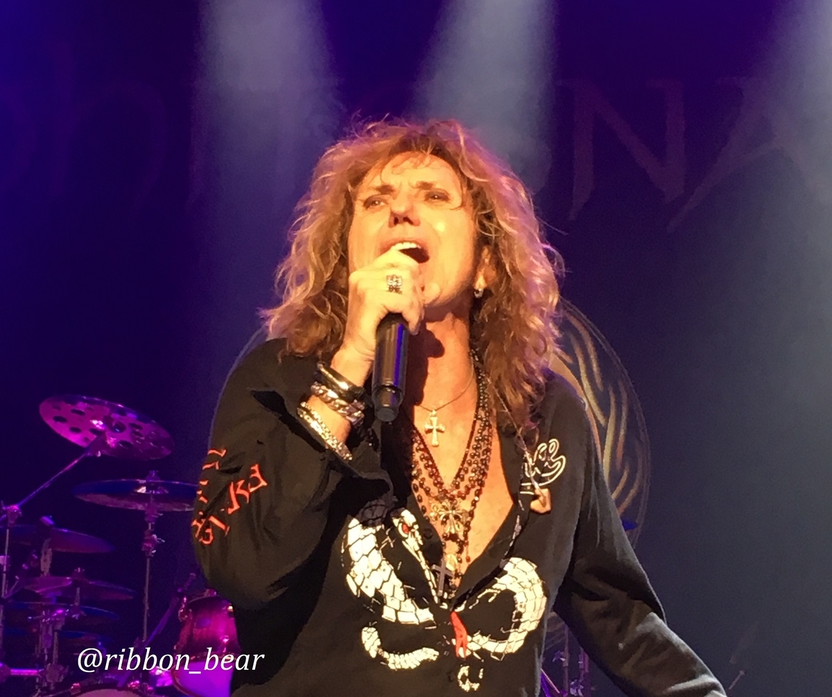 デヴィッド・カヴァデール 「スティーブ・ヴァイが残していた