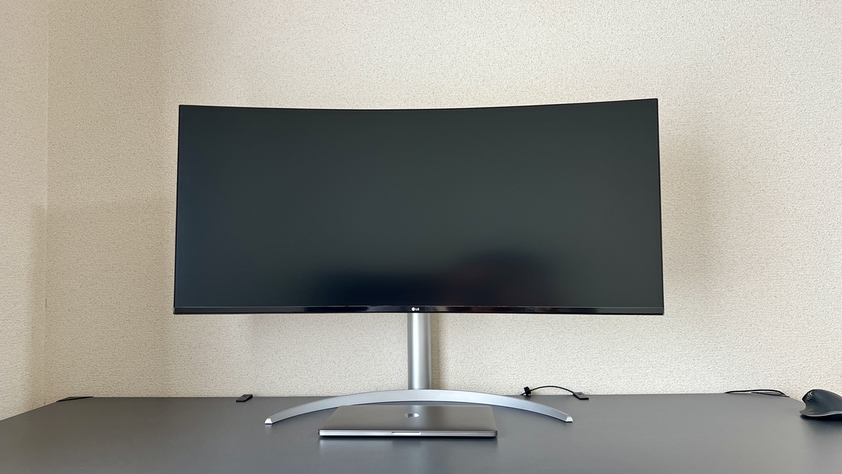 生産性爆上がり！LG 5K2K 曲面型ウルトラワイドモニター 40WP95C-W