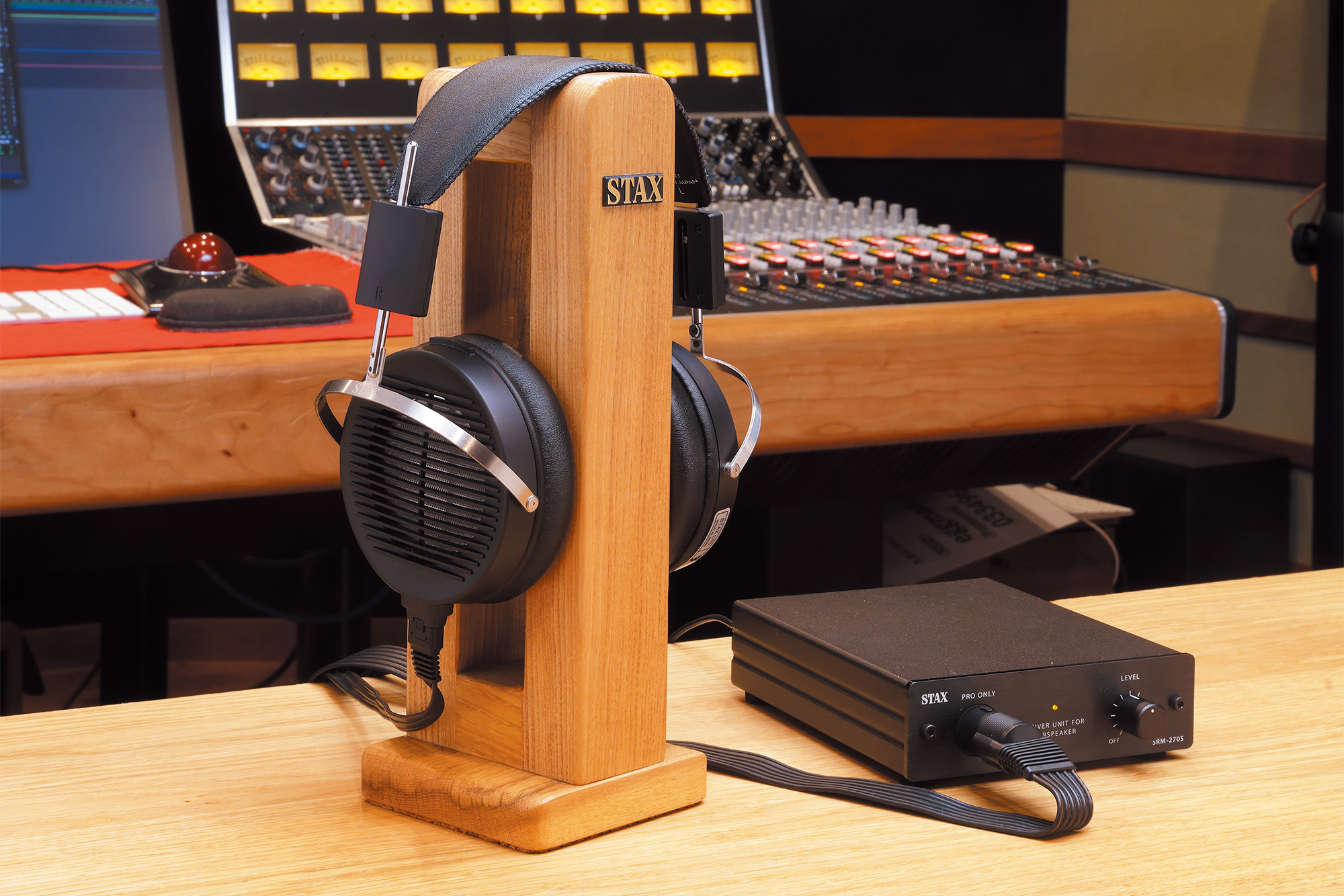 STAX SRS-X1000 × 星野誠 〜コンデンサー型ヘッドホンの入門モデルを