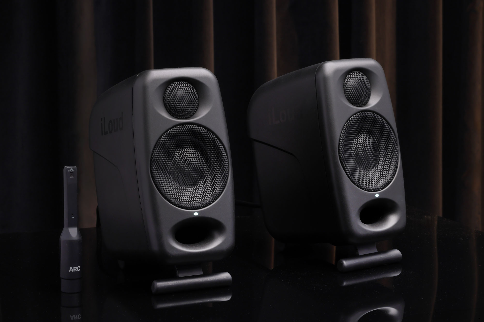 IK Multimedia iLoud Micro Monitor ProをボカロPがレビュー