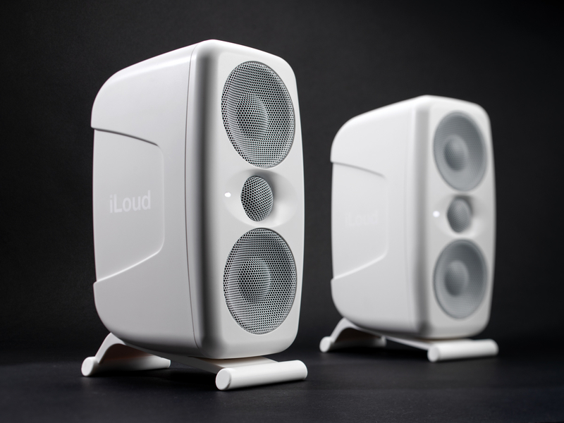 IK MULTIMEDIA ILoud MTM White」製品レビュー：付属測定マイクで自動