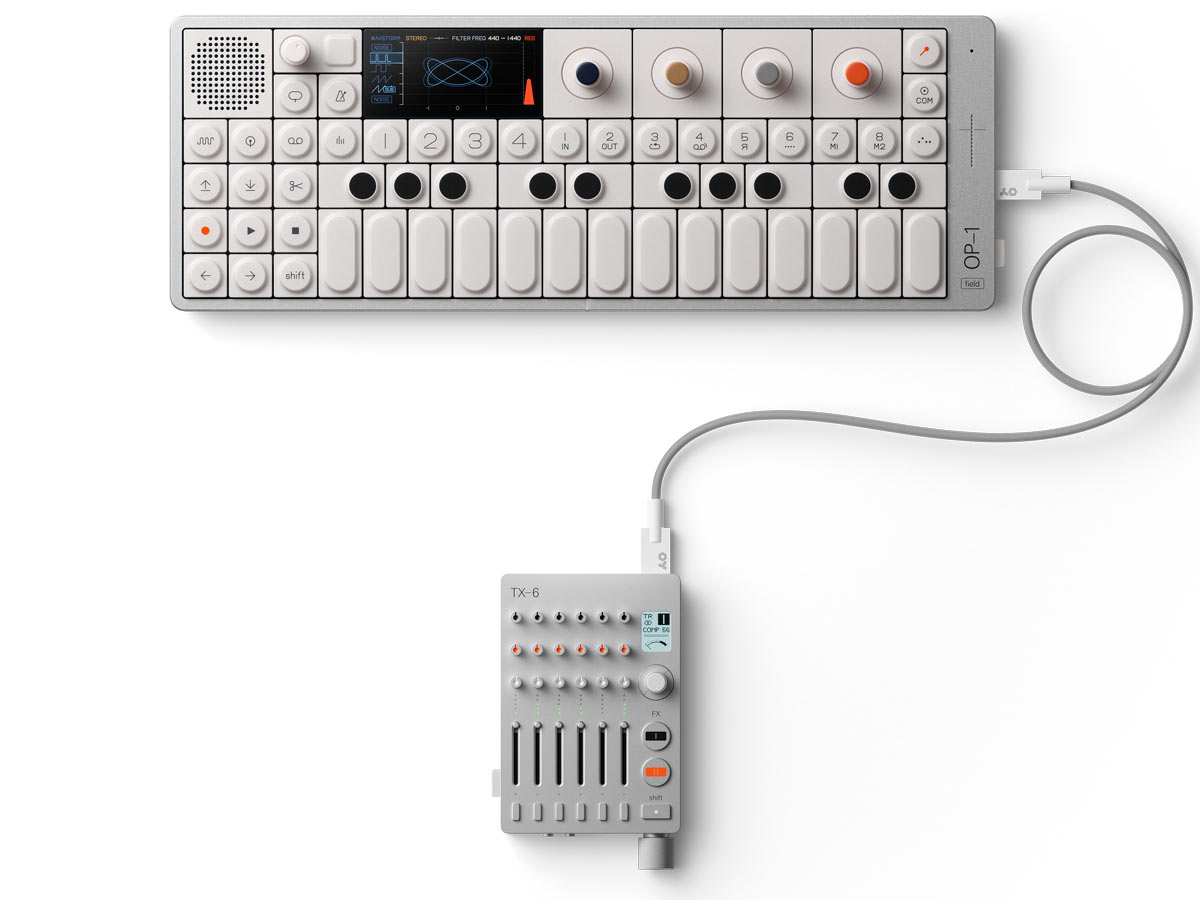 TEENAGE ENGINEERING、ポータブル・シンセOP-1 Fieldを発表〜100の新