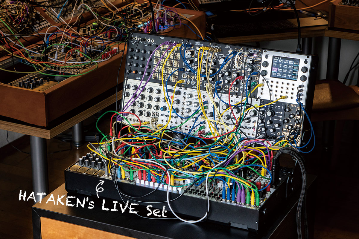 動画公開】今月のモジュラー・シンセ：HATAKEN's LIVE Set（後編