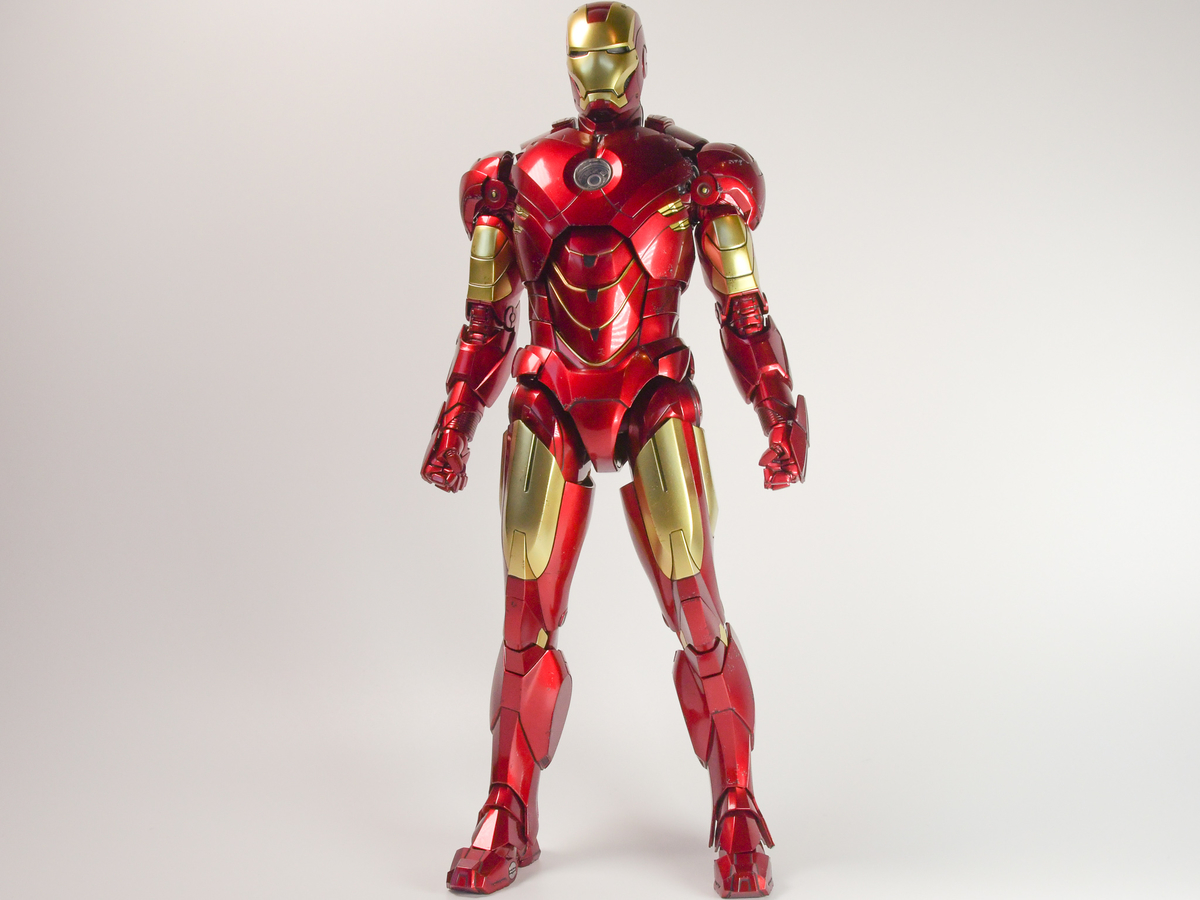 HOT TOYS IRONMAN Mark IV - TOP