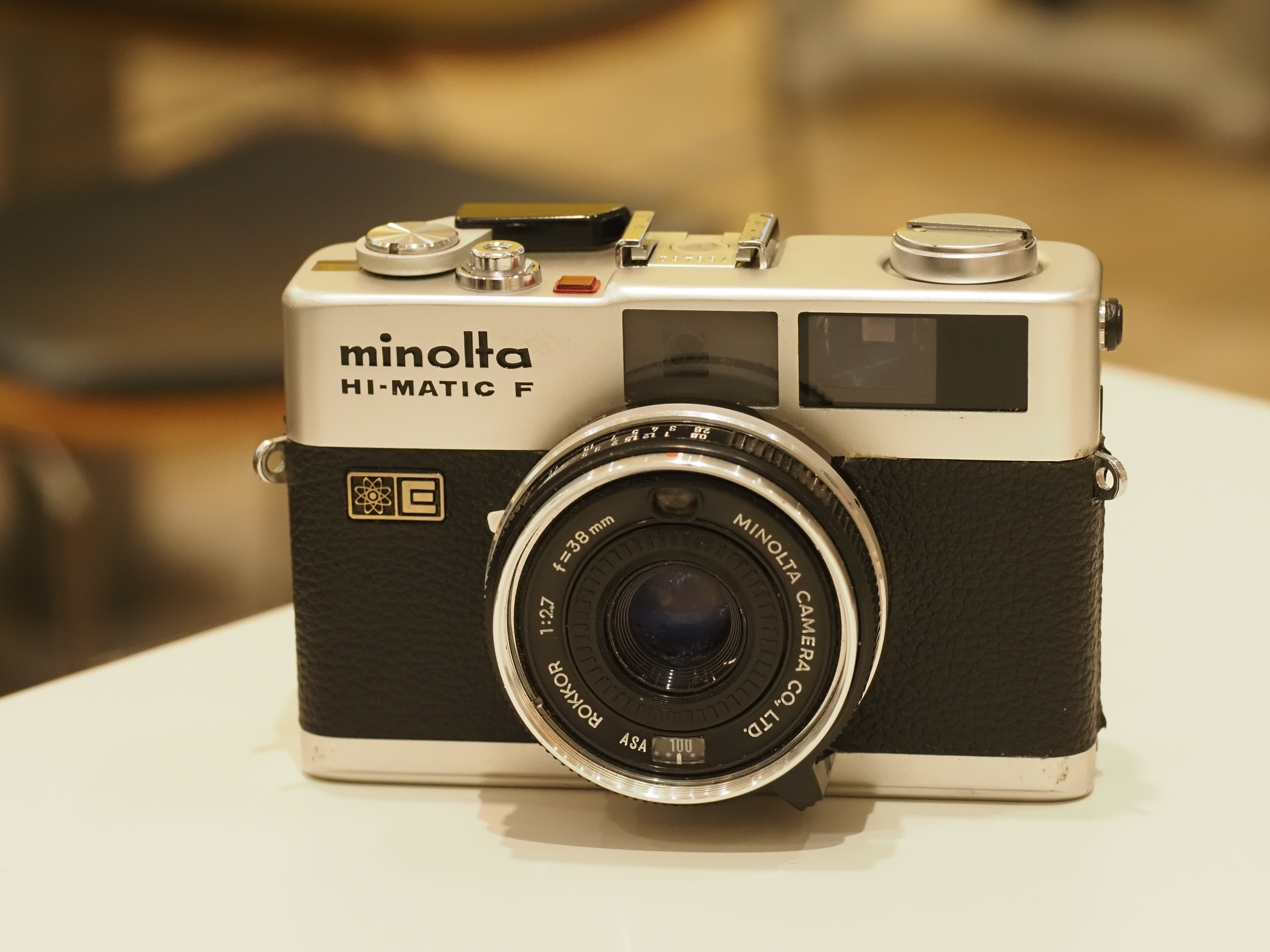 かわいいだけじゃありません。MINOLTA HI-MATIC Fについて：カメラ