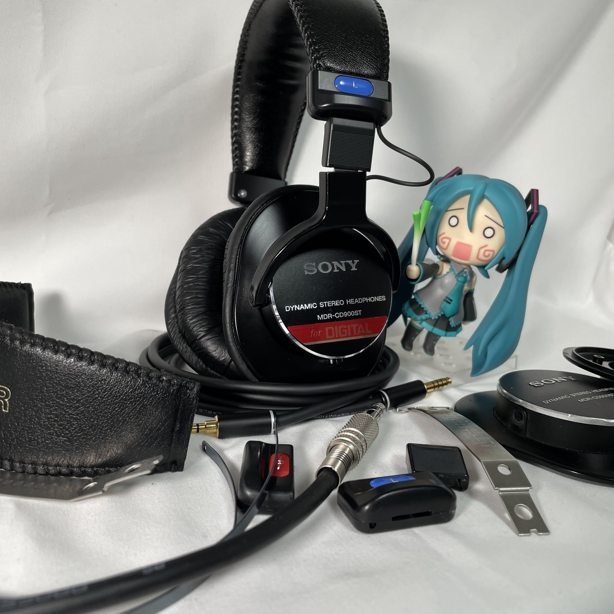 SONY『MDR-CD900ST』自分で分解して修理・メンテナンス！いくらかかる