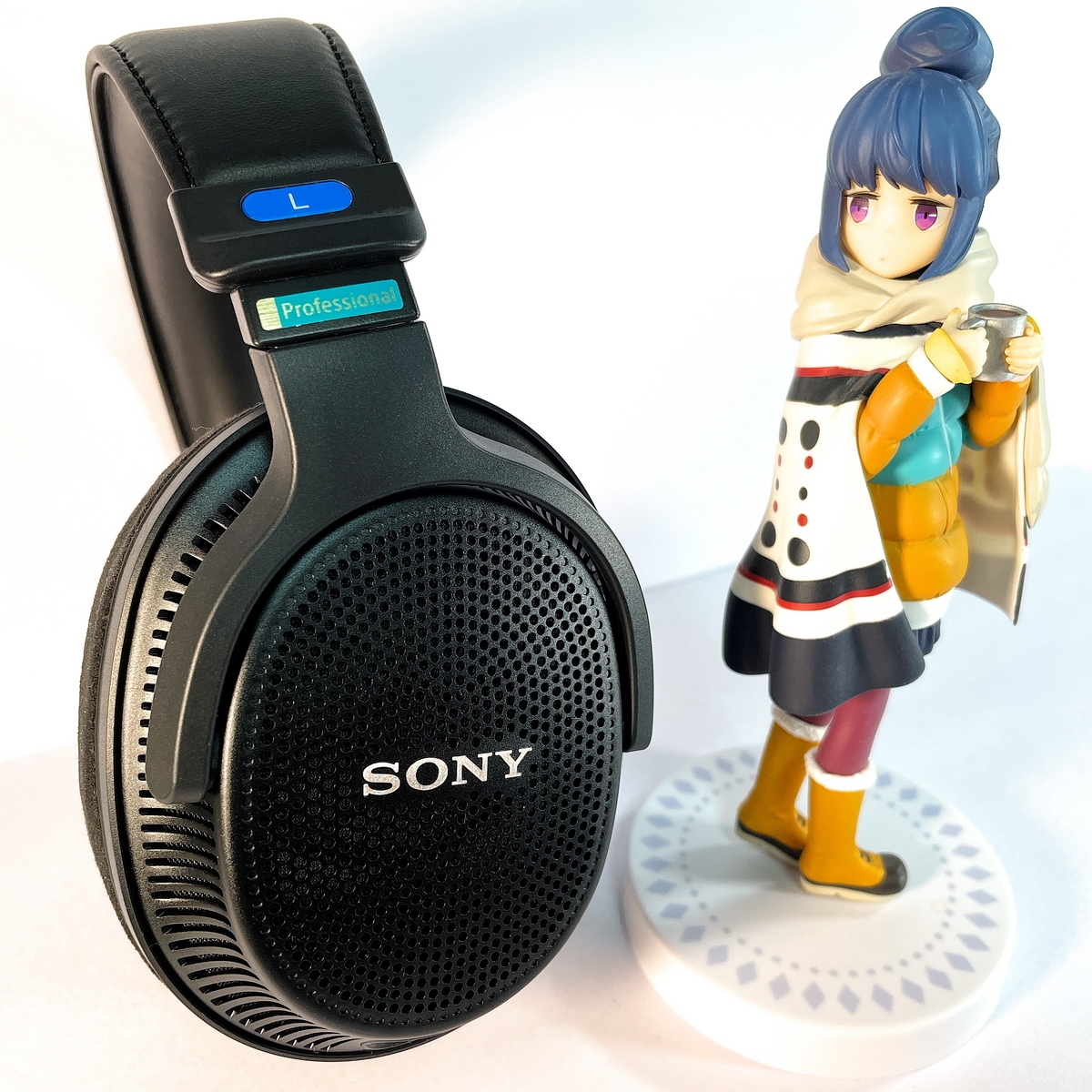 SONY 『MDR-MV1』レビュー。SONY初の開放型モニターは魂の一本