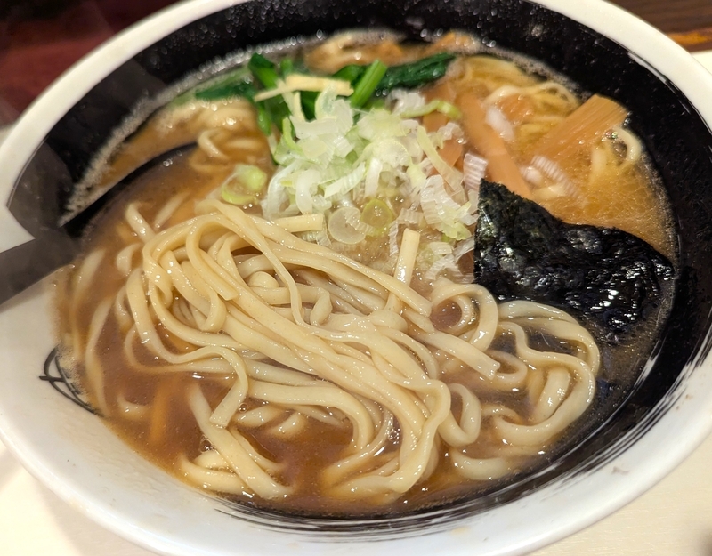 麺屋侍＠鎌取 12年ぶりの再訪！ 名物「侍ブラック」と「曜日限定スープ