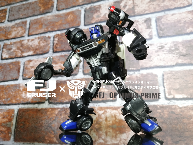 キャンペーン品】 トヨタFJクルーザー×トランスフォーマー スペシャル