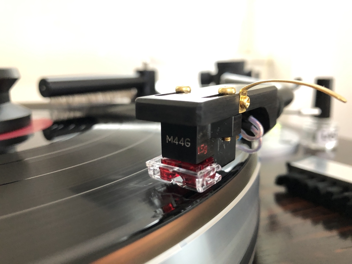 SHURE M44Gカートリッジを木製ハウジングに入れ替える - 自然な響きを