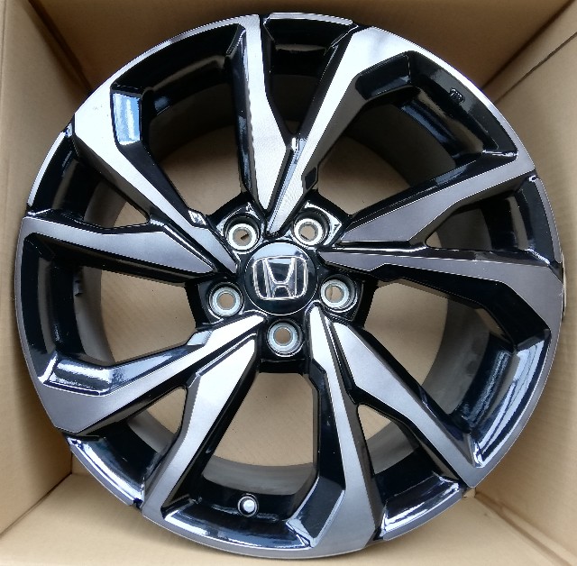 FK7「純正ホイール」 - すぬっぺの気まぐれ日記