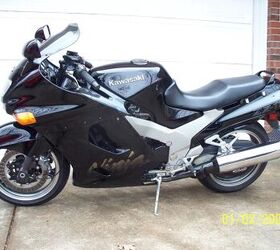 Friday Forum Forage: 1998 Kawasaki ZX-11 | Motorcycle.com